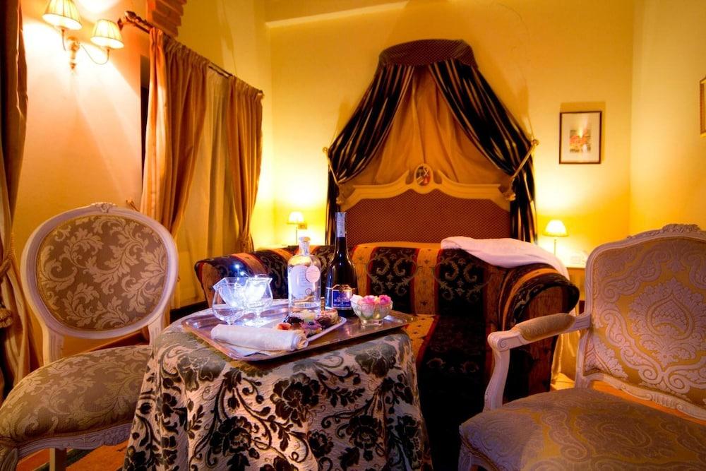 Castello Di Leonina Relais - Adults Only Otel Siena Dış mekan fotoğraf