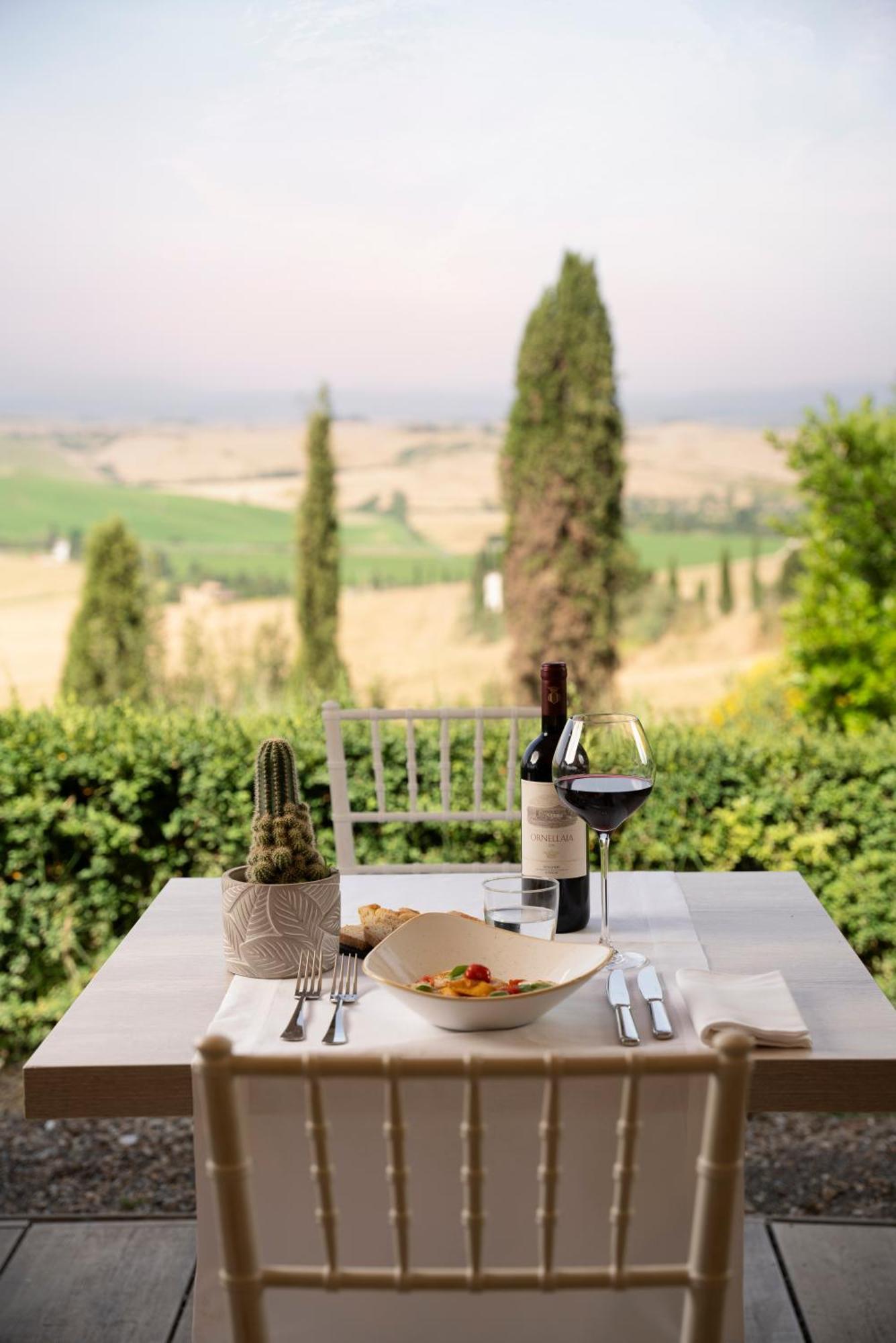 Castello Di Leonina Relais - Adults Only Otel Siena Dış mekan fotoğraf