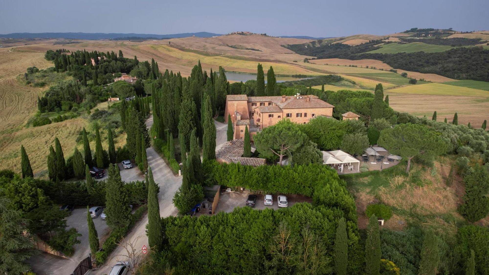 Castello Di Leonina Relais - Adults Only Otel Siena Dış mekan fotoğraf