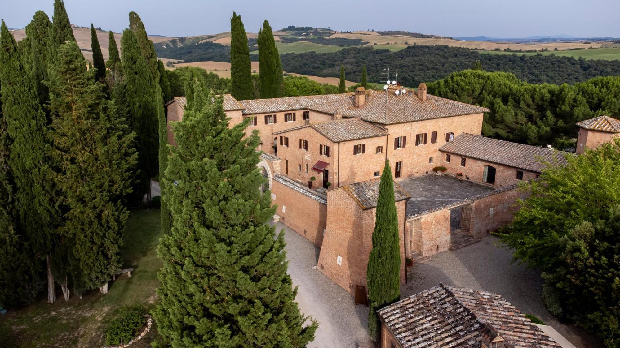 Castello Di Leonina Relais - Adults Only Otel Siena Dış mekan fotoğraf