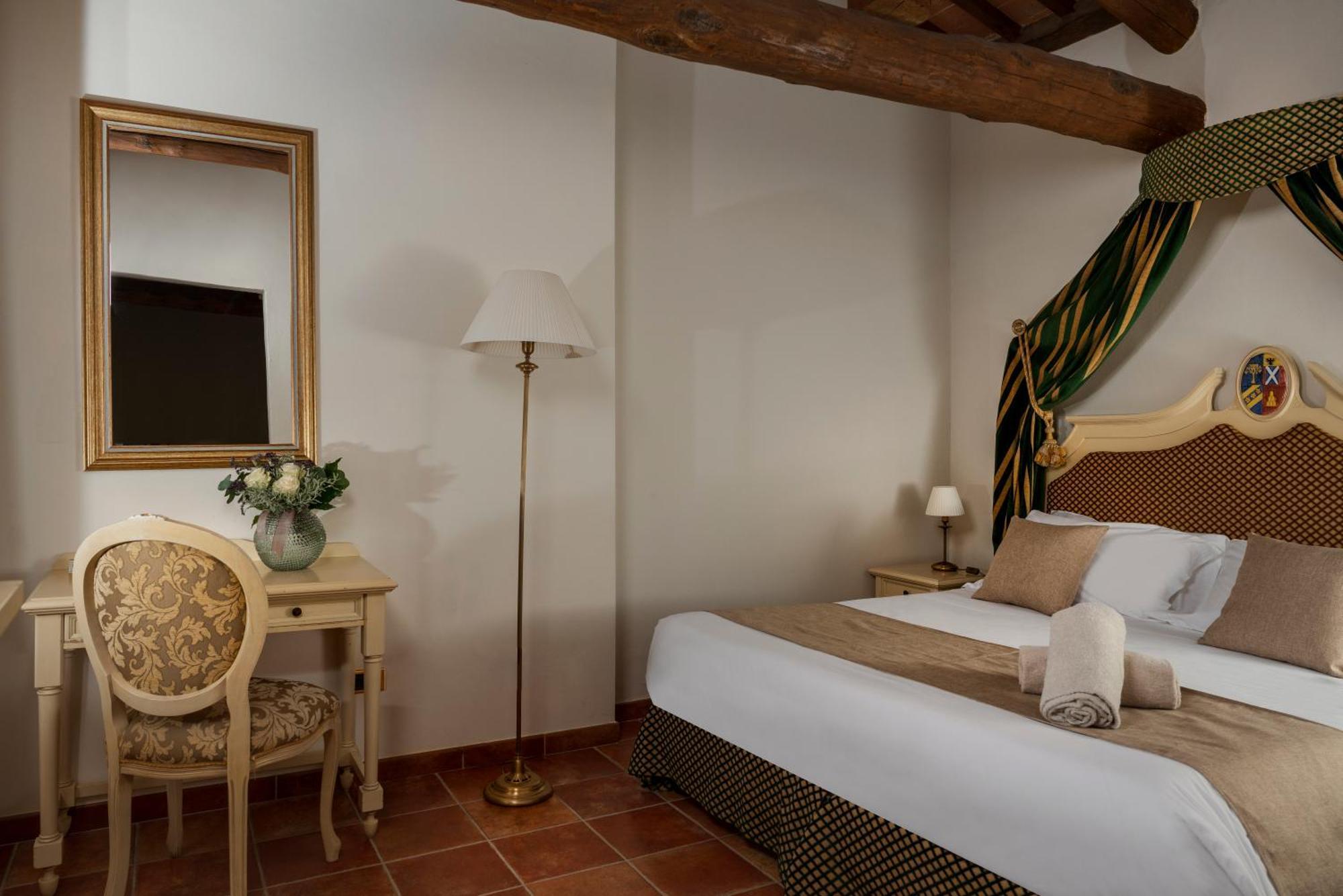 Castello Di Leonina Relais - Adults Only Otel Siena Dış mekan fotoğraf