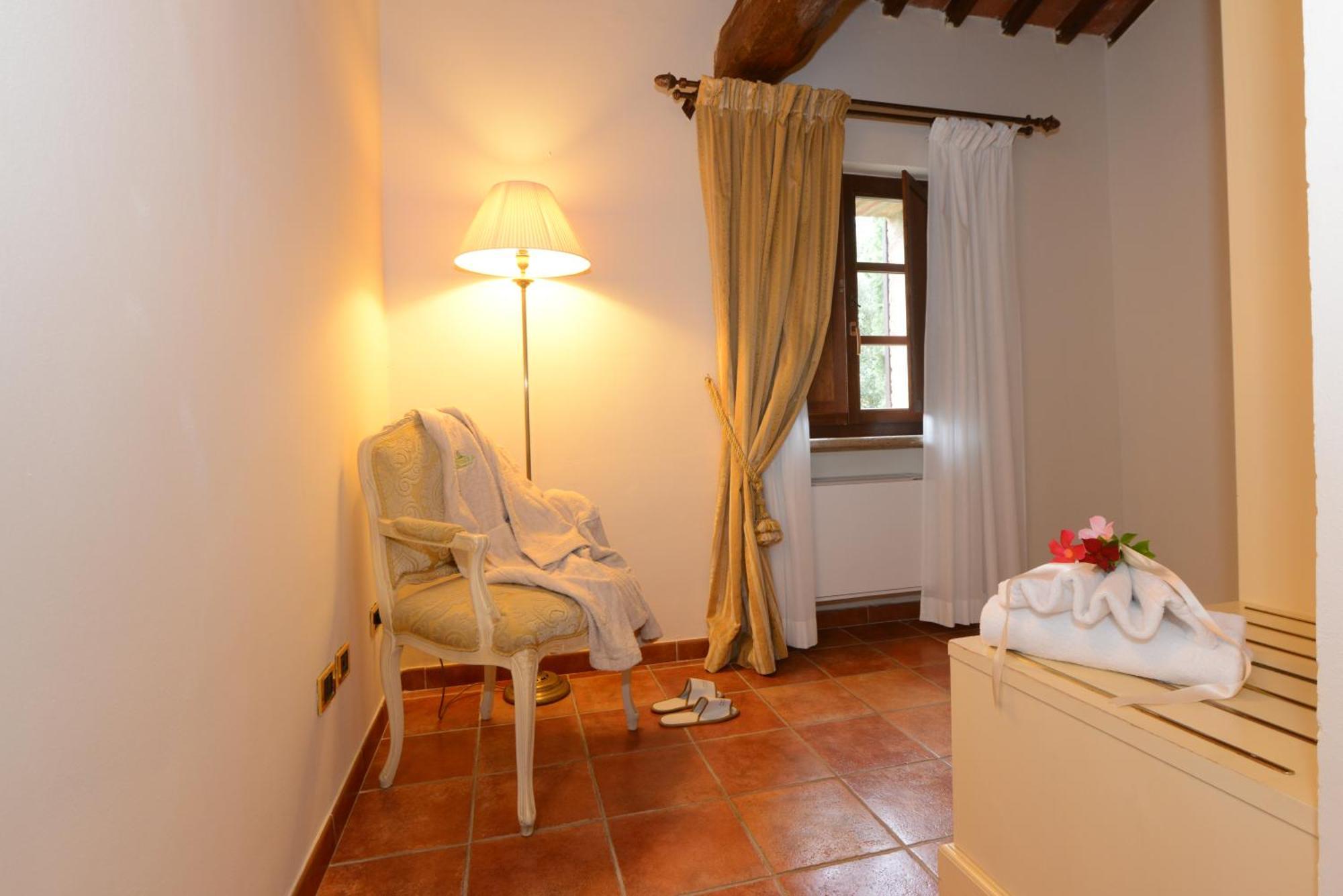 Castello Di Leonina Relais - Adults Only Otel Siena Dış mekan fotoğraf