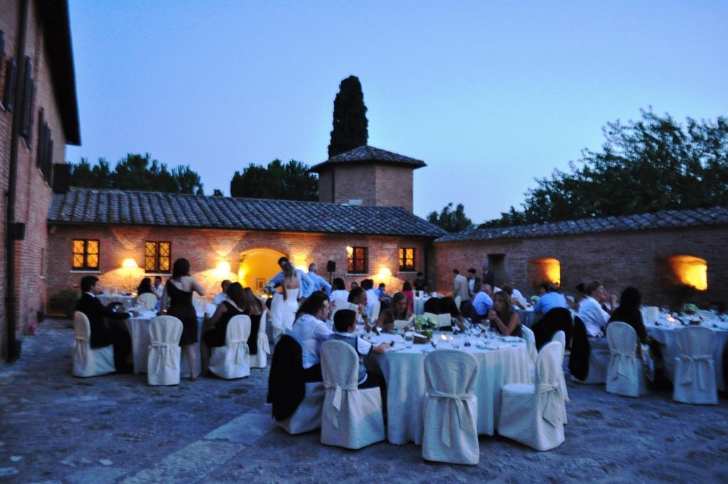 Castello Di Leonina Relais - Adults Only Otel Siena Dış mekan fotoğraf